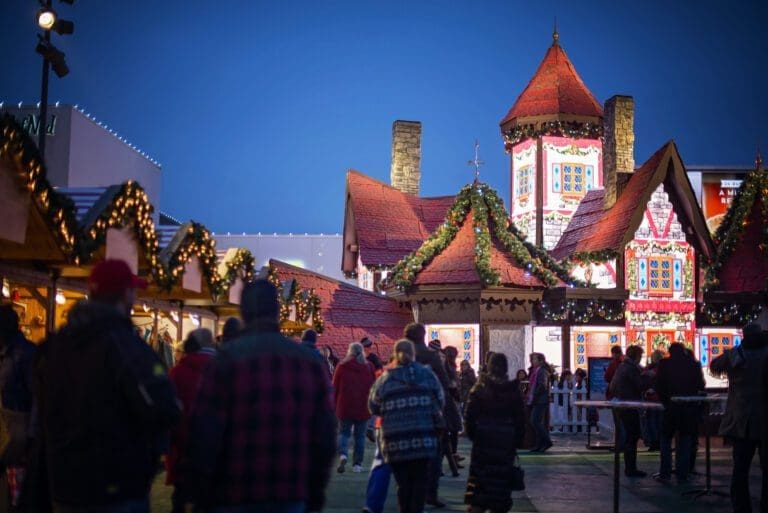 Holiday Castle and Feel at the Christkindlmarket Oakbrook right by the Mall