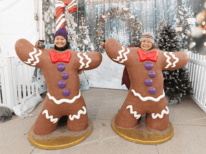 Photo op at the Christkindlmarket Aurora