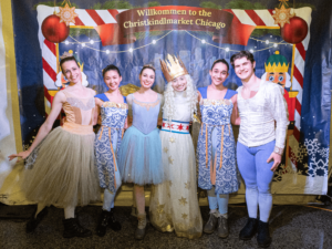 Christkind with ballet performers