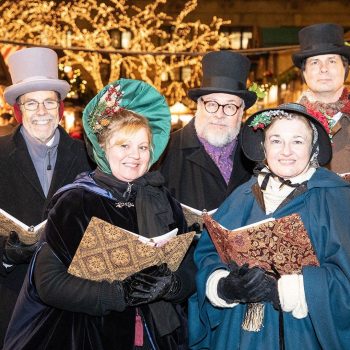 caroling at the christkindlmarket