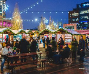 Wrigleyville Market Scene